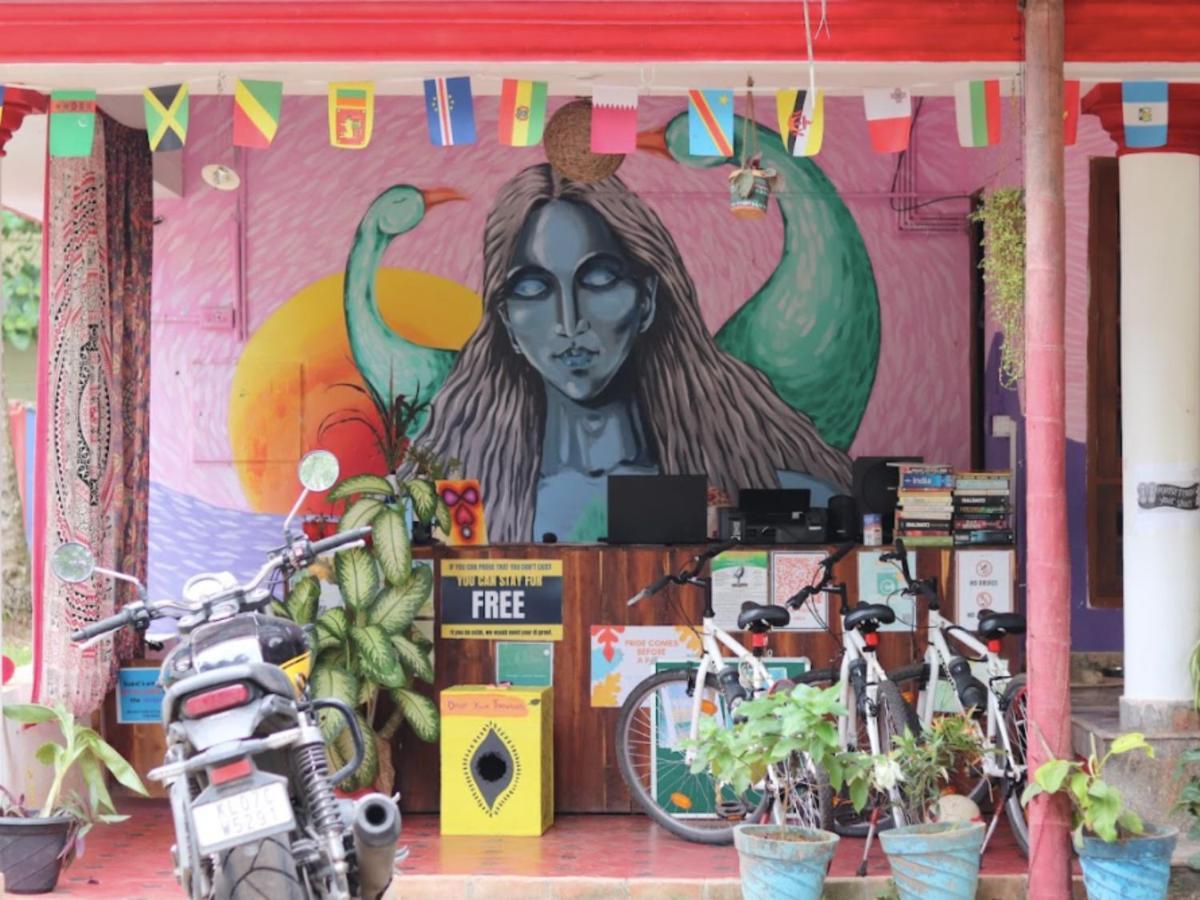 Hostelexp, Varkala - A Beach Town Hostel Экстерьер фото